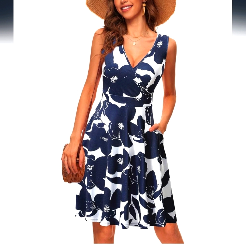 Guberry Floral Sleeveless Dress. Med  NWOT